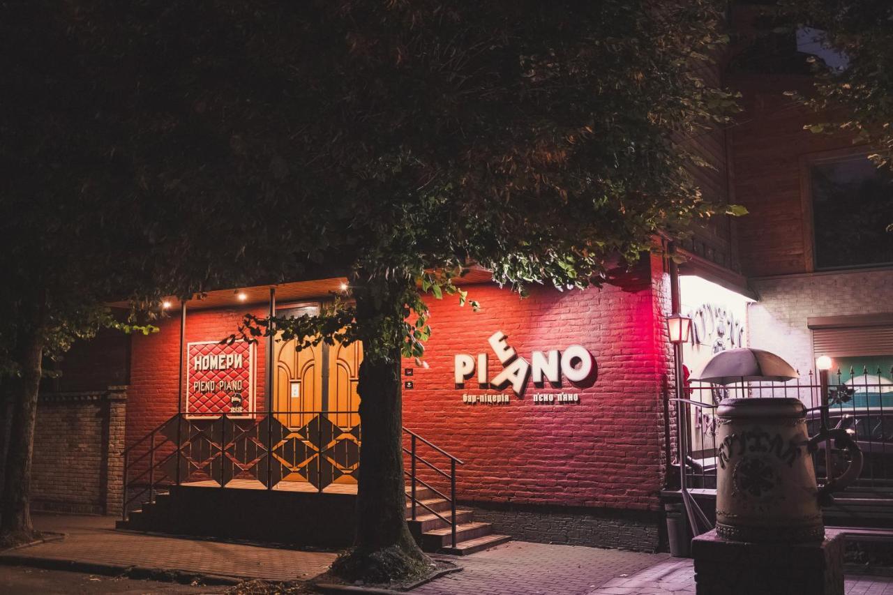 Pieno Piano Rivne Exterior foto